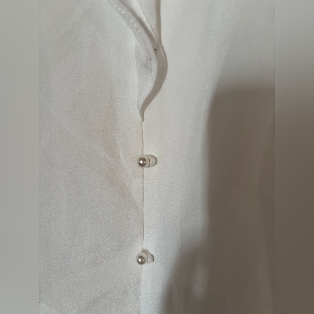 NWT Karl Lagerfeld ruffle front button down blouse - Picture 3 of 12